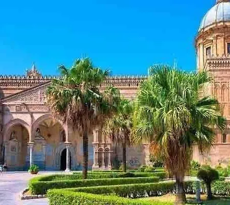 La Casetta Perfetta @ The Cathedral Lägenhet Palermo